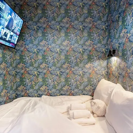 Economy Downtown Design - Free Parking - Balcony - Super Puplic Transport - Ac Apartment Budapest