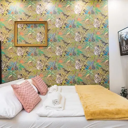 Economy Downtown Design - Free Parking - Balcony - Super Puplic Transport - Ac Apartment Budapest