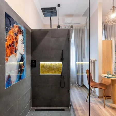 公寓 Economy Downtown Design - Free Parking - Balcony - Super Puplic Transport - Ac